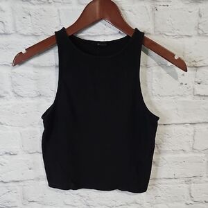 LAmade Sleek Black Sleeveless Cropped Tank